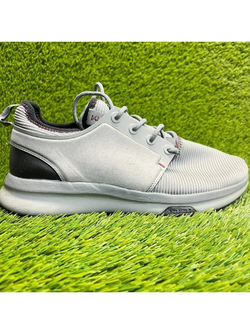 Kuru Atom Mens Size 9E Gray Black Athletic Running Walking Shoes Sneakers